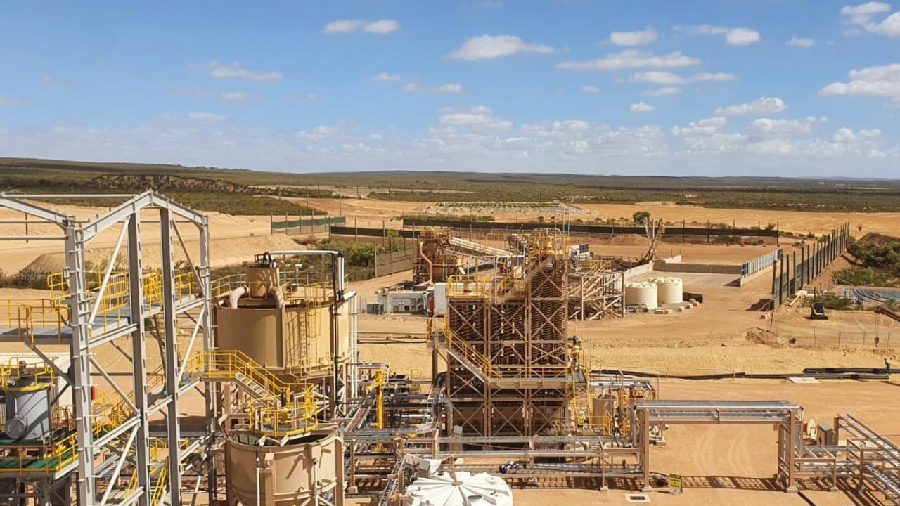 Balranald Mineral Sands Refinery — structural engineering Balranald, NSW